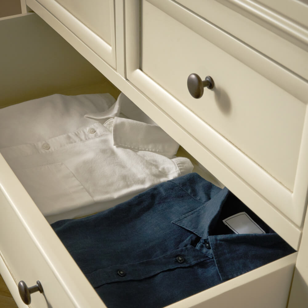 Bordeaux 5 Drawer Chest, Ivory